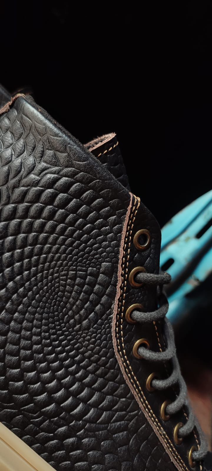 Black Reptile